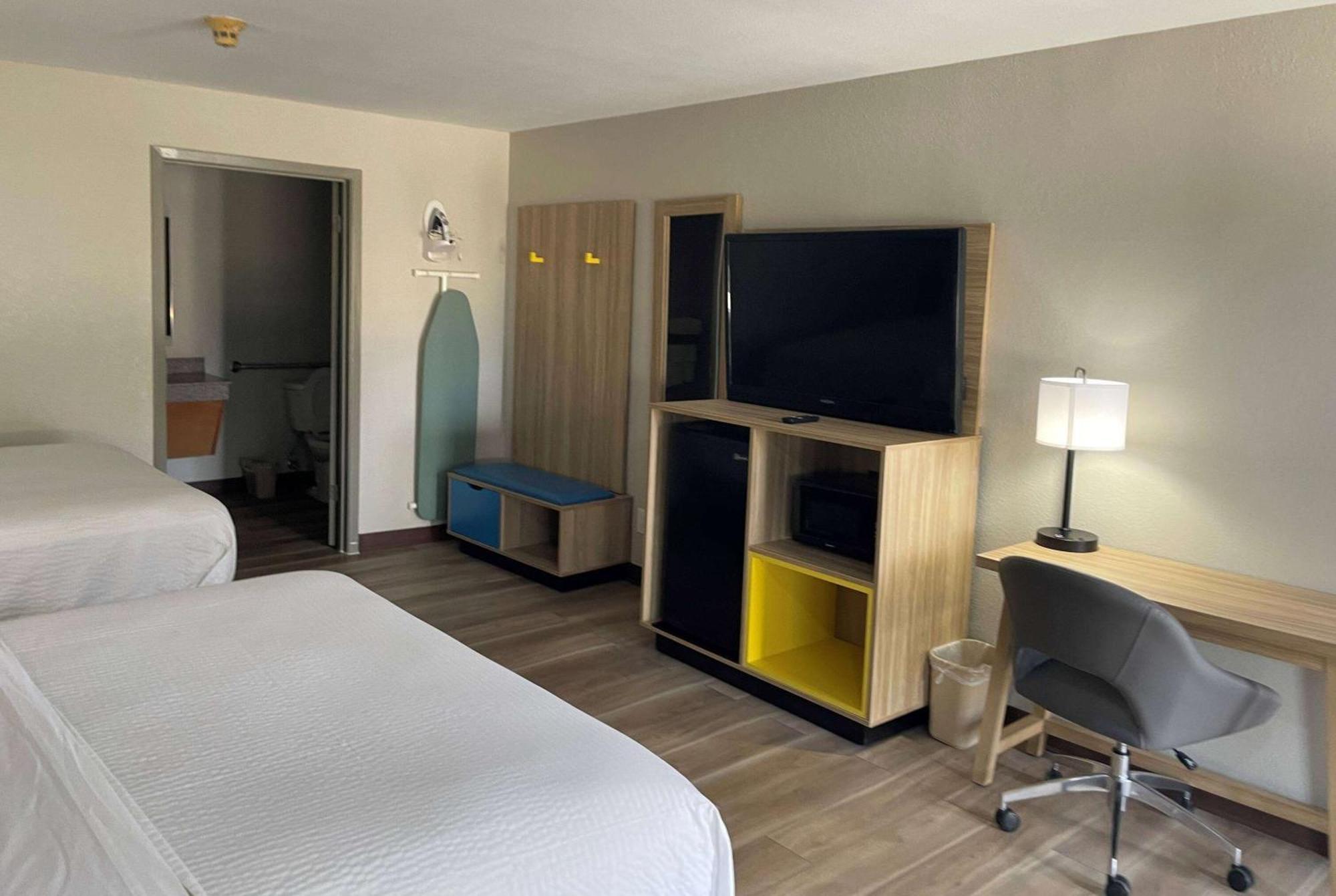 Days Inn By Wyndham New Braunfels Ngoại thất bức ảnh